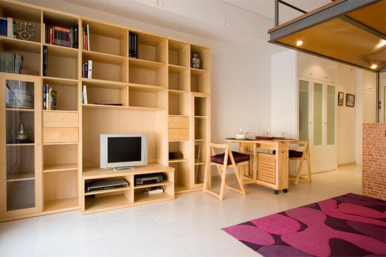 Reina Amalia Apartment Barcelona Exteriör bild