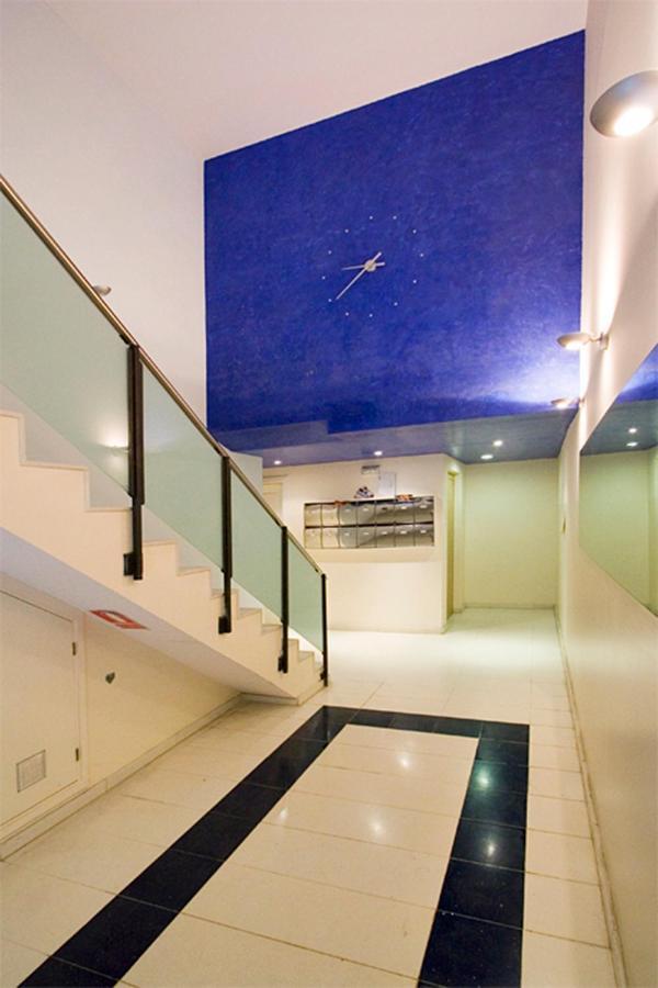 Reina Amalia Apartment Barcelona Exteriör bild